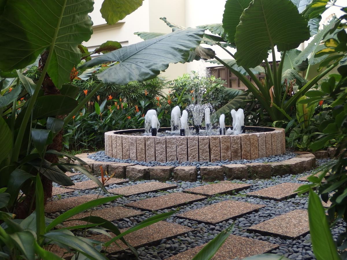 Alocassia Serviced Apartments Singapur Dış mekan fotoğraf